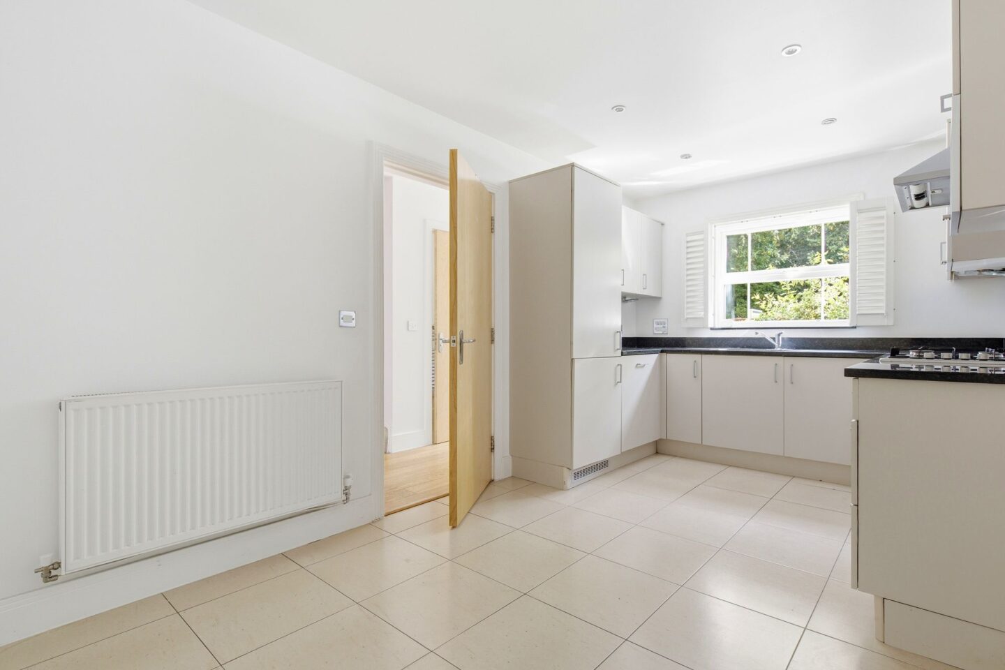 2HeathlandsPlace-11.jpg