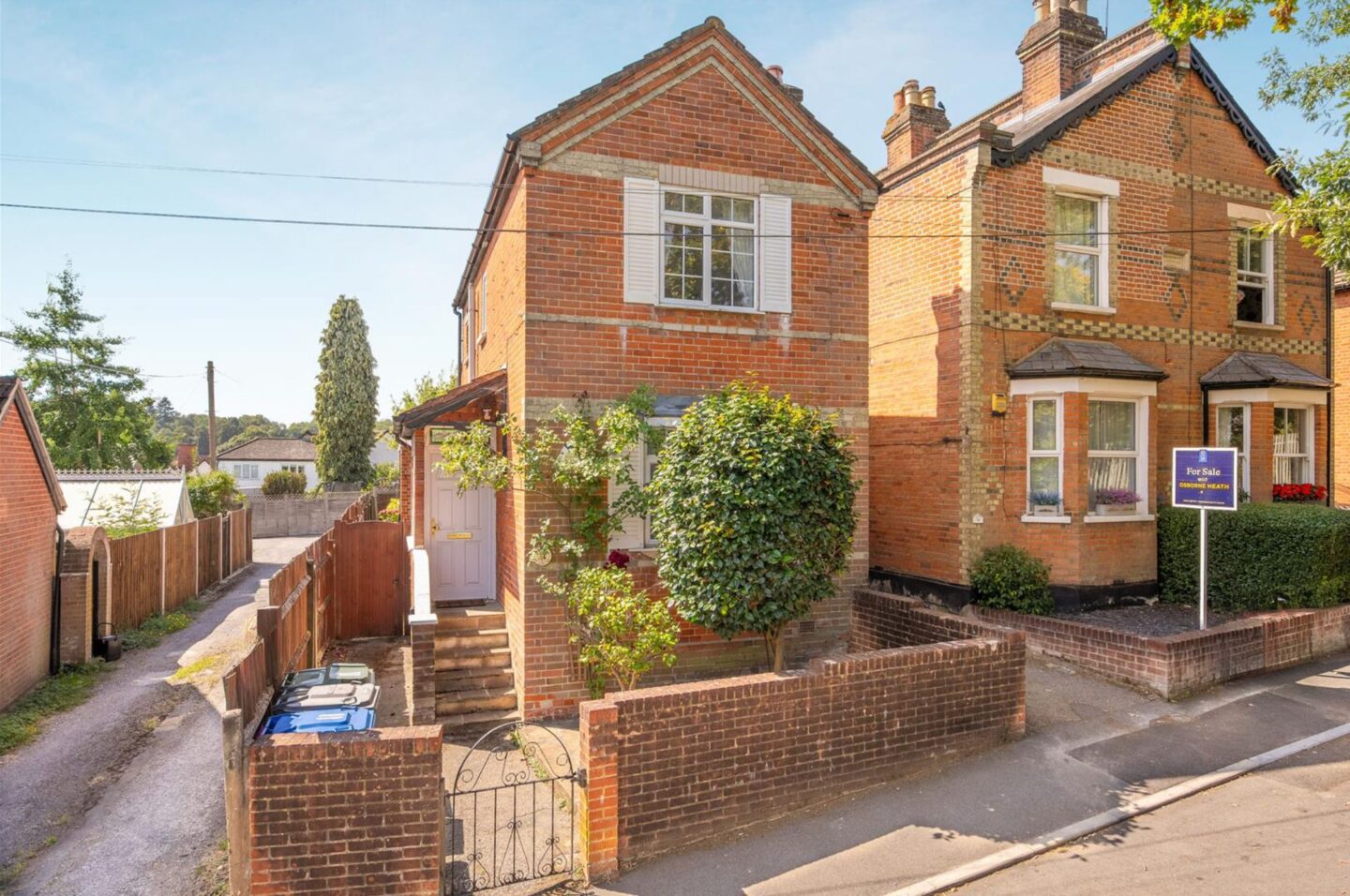 Bridge Road, Sunninghill