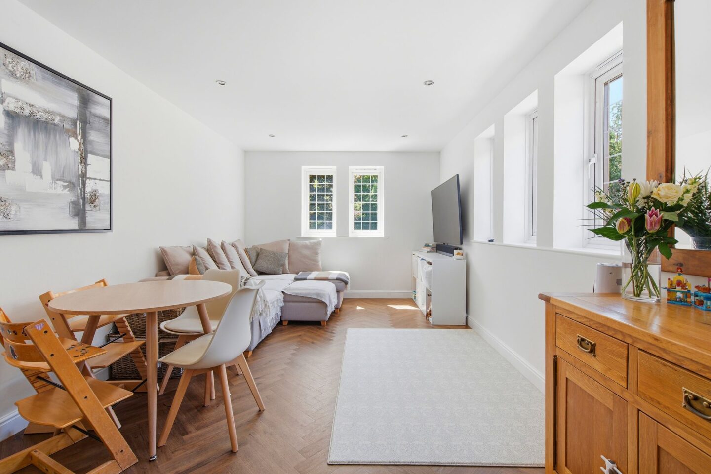 21VernonCourt-7.jpg