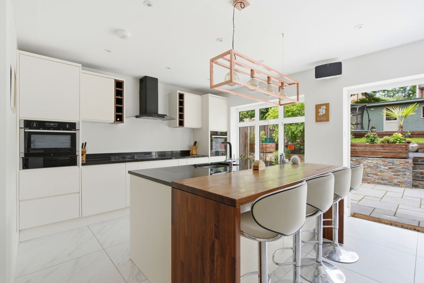 7FernbankCrescent-16.jpg