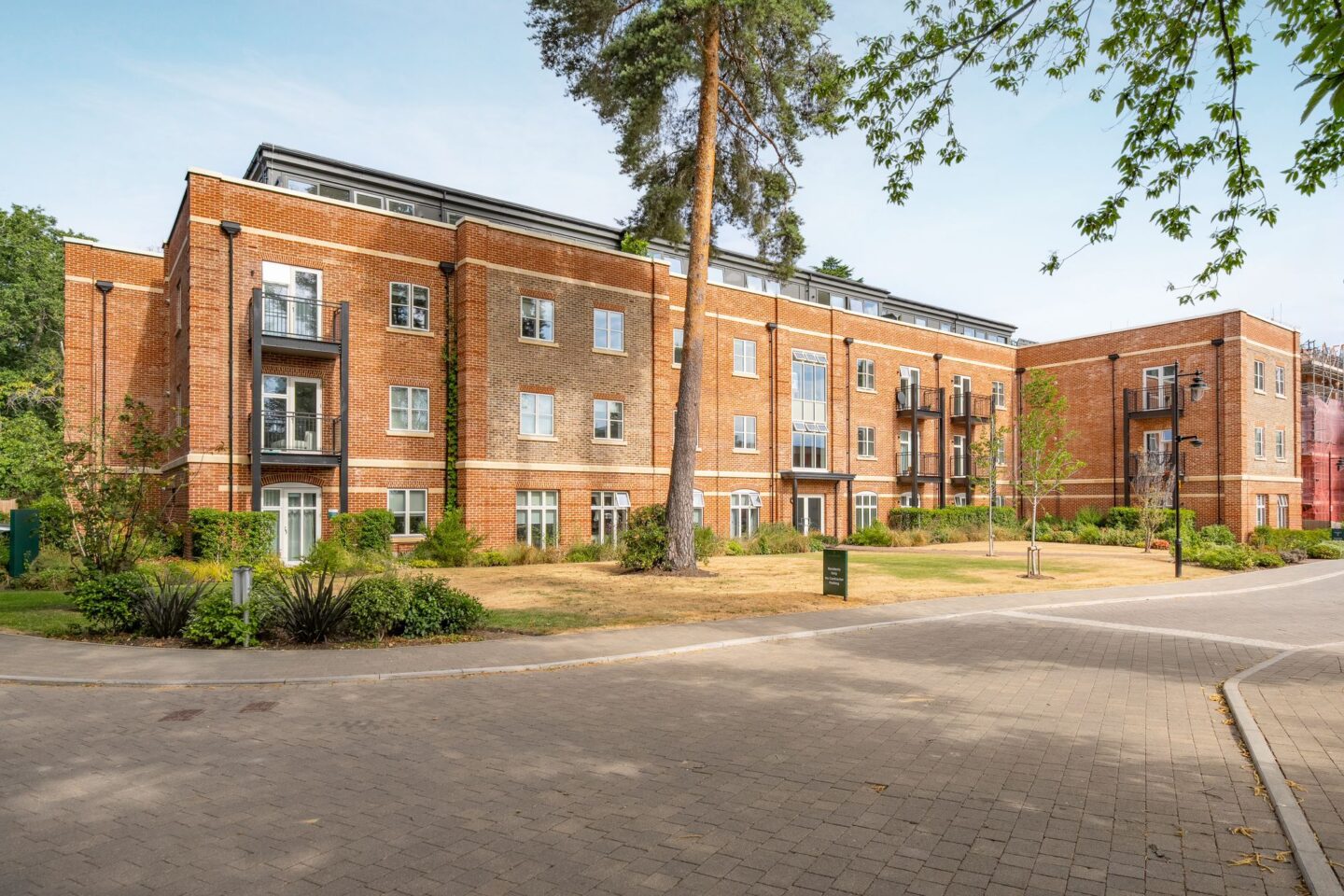 Mackenzie Court, Sunningdale