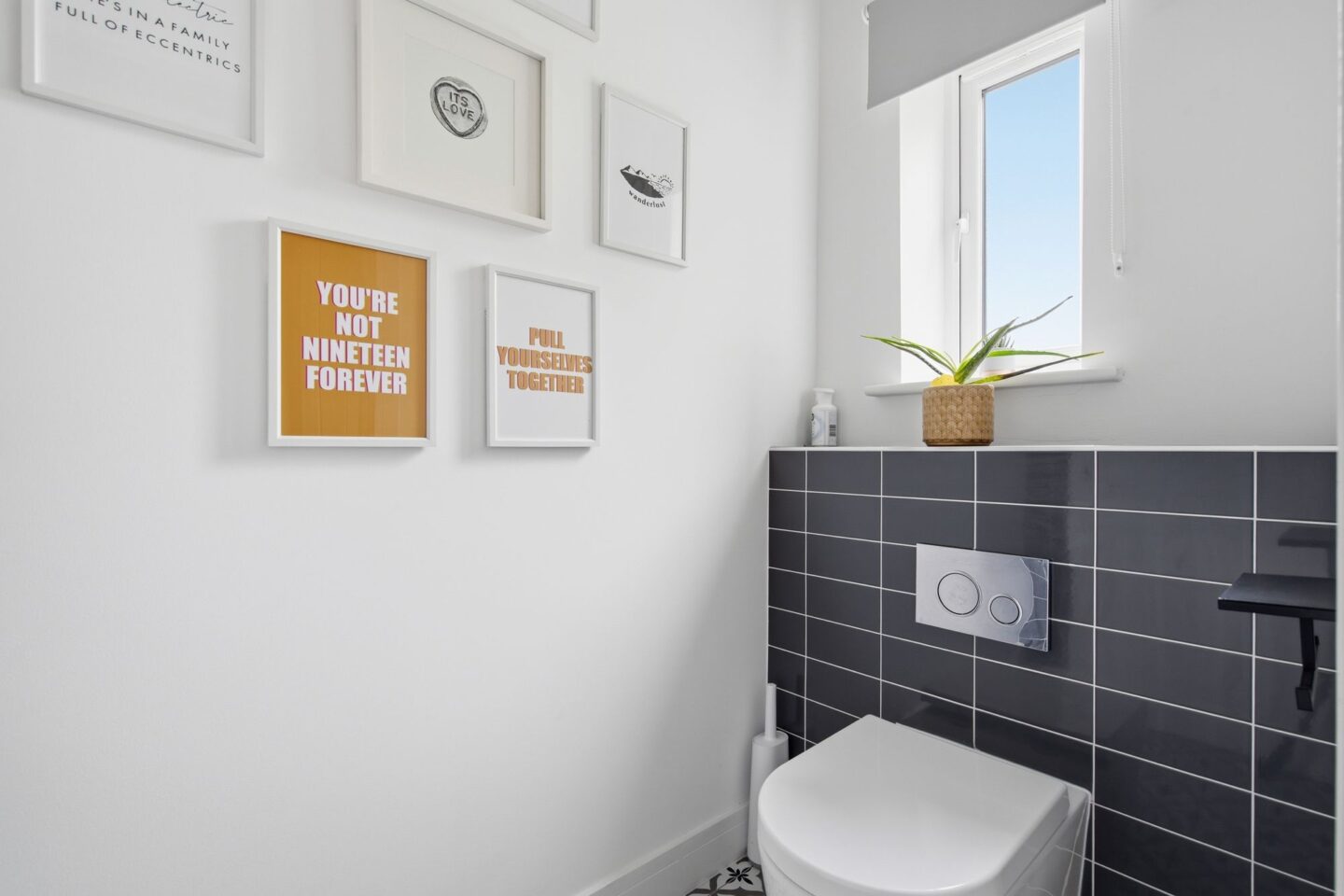 3TheBeechesDedworthRoad-8.jpg
