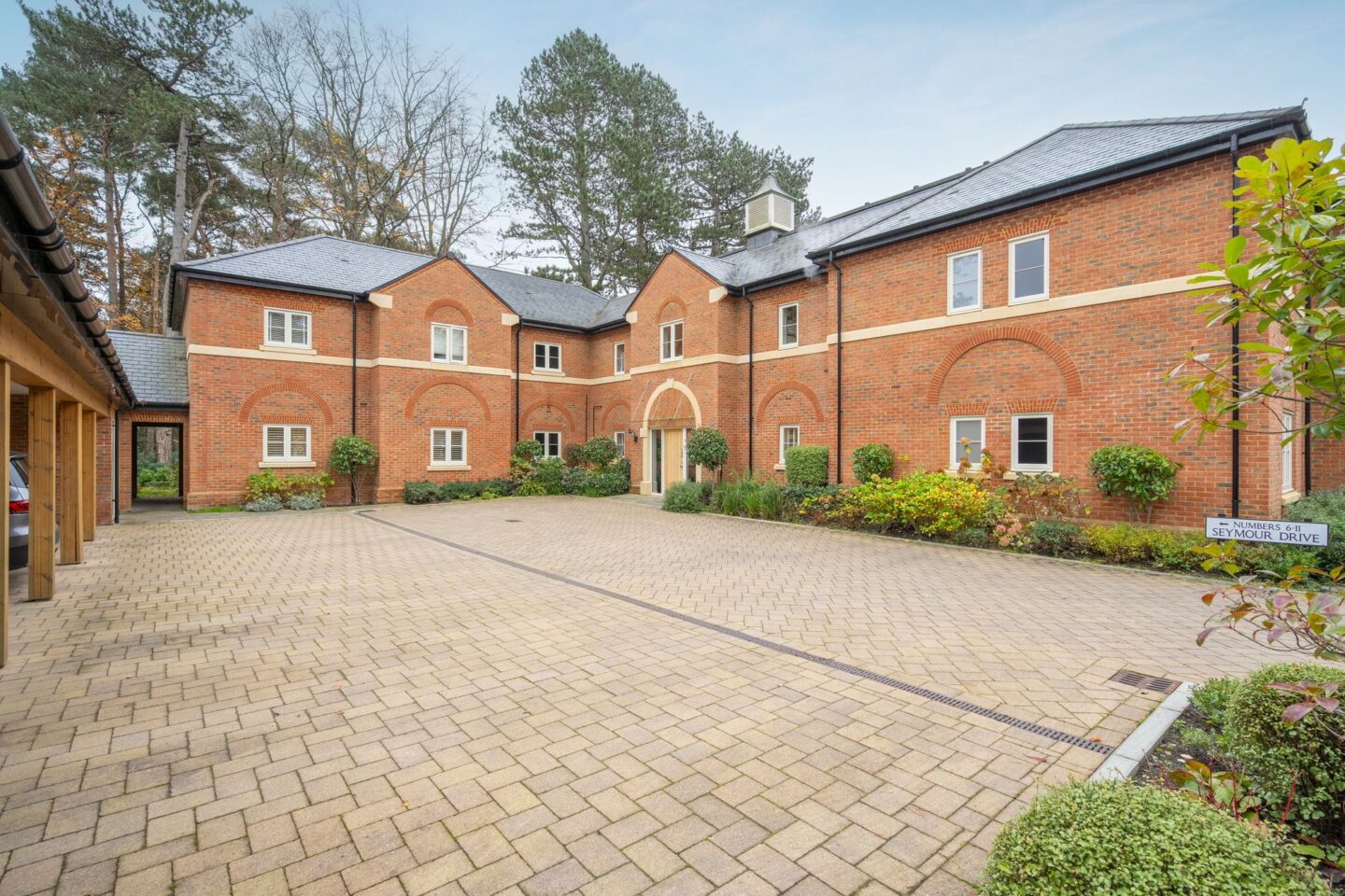 Seymour Drive, Ascot